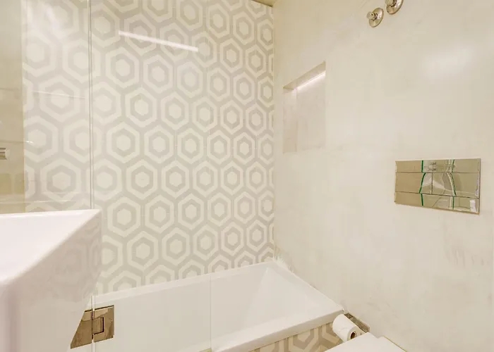 Akicity Mouraria Foliage *